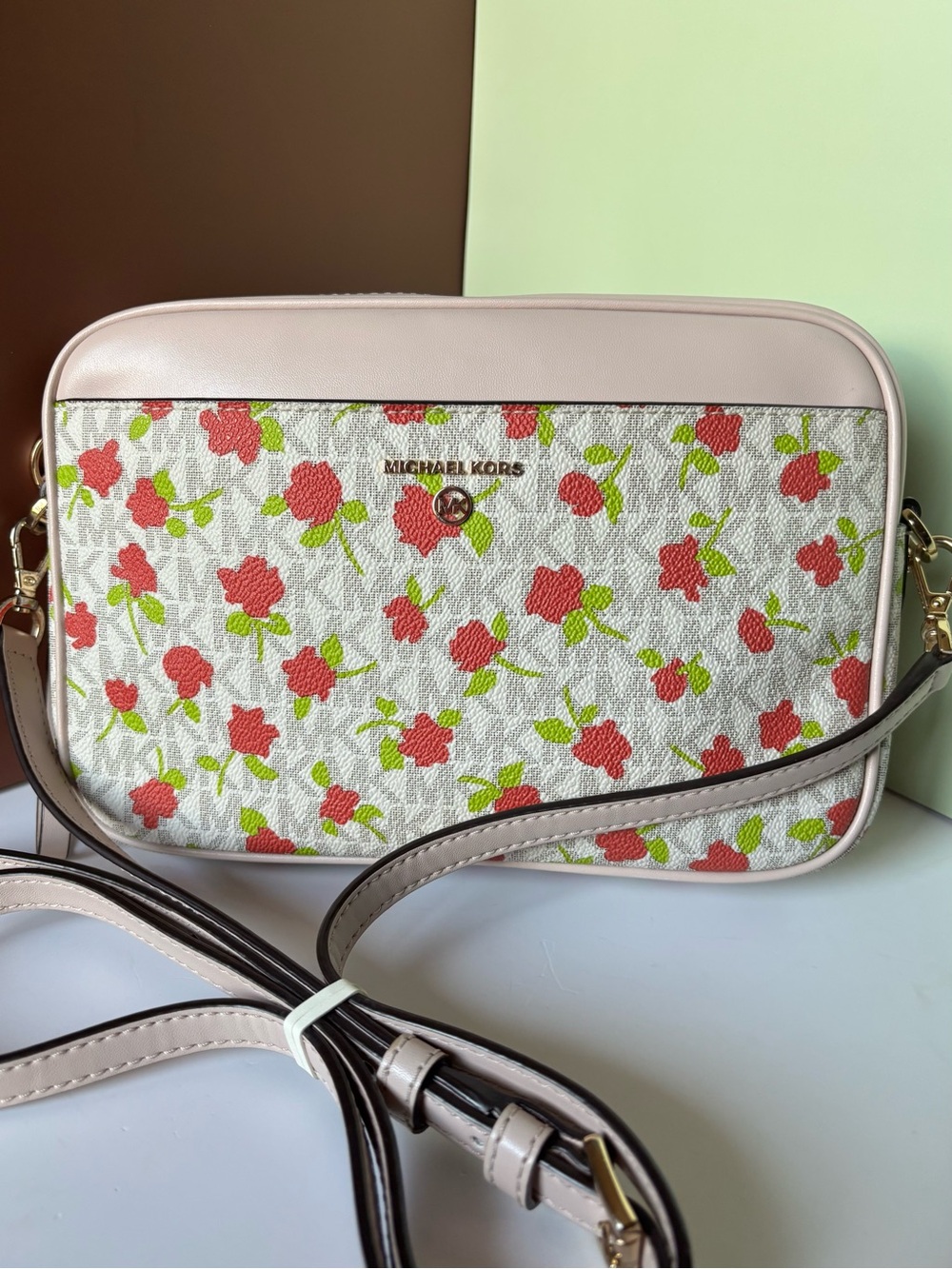 MICHAEL KORS Jet Set Charm Floral Crossbody Bag